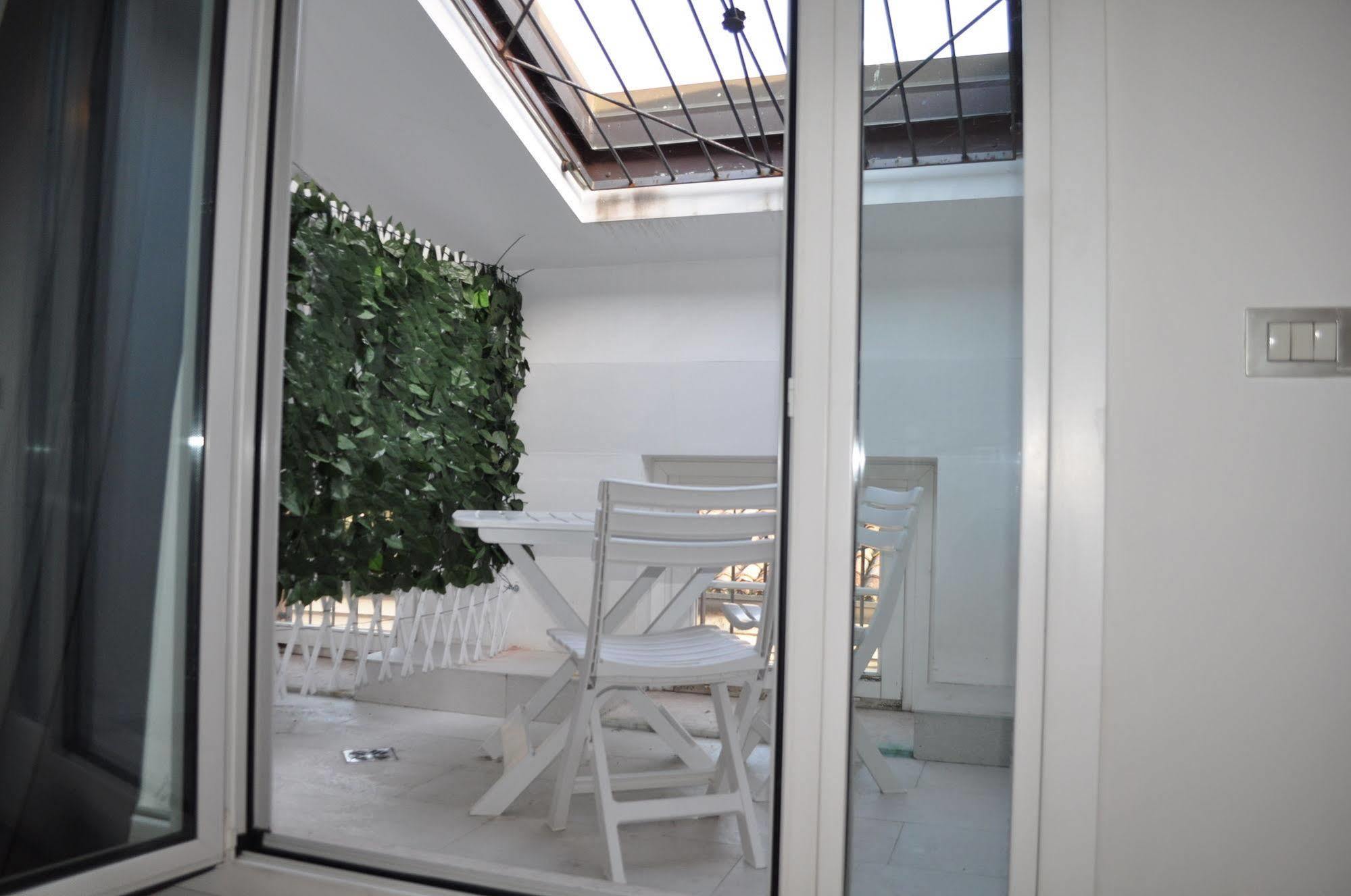 Domus Nova Residenza Il B&B Mantova Exterior photo